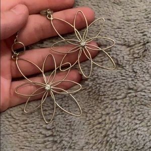 Two different earrings sets